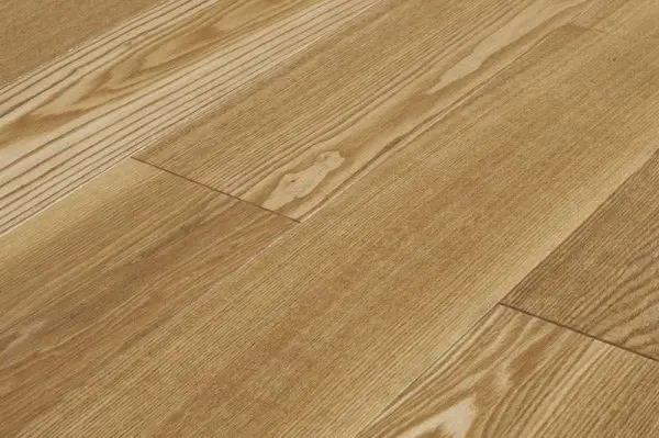 Массивная доска Аmber Wood  Ясень натур лак 18*120*300-1800 мм